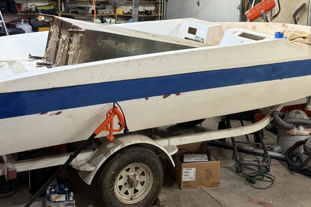 Boat Scrapyard Service near NE