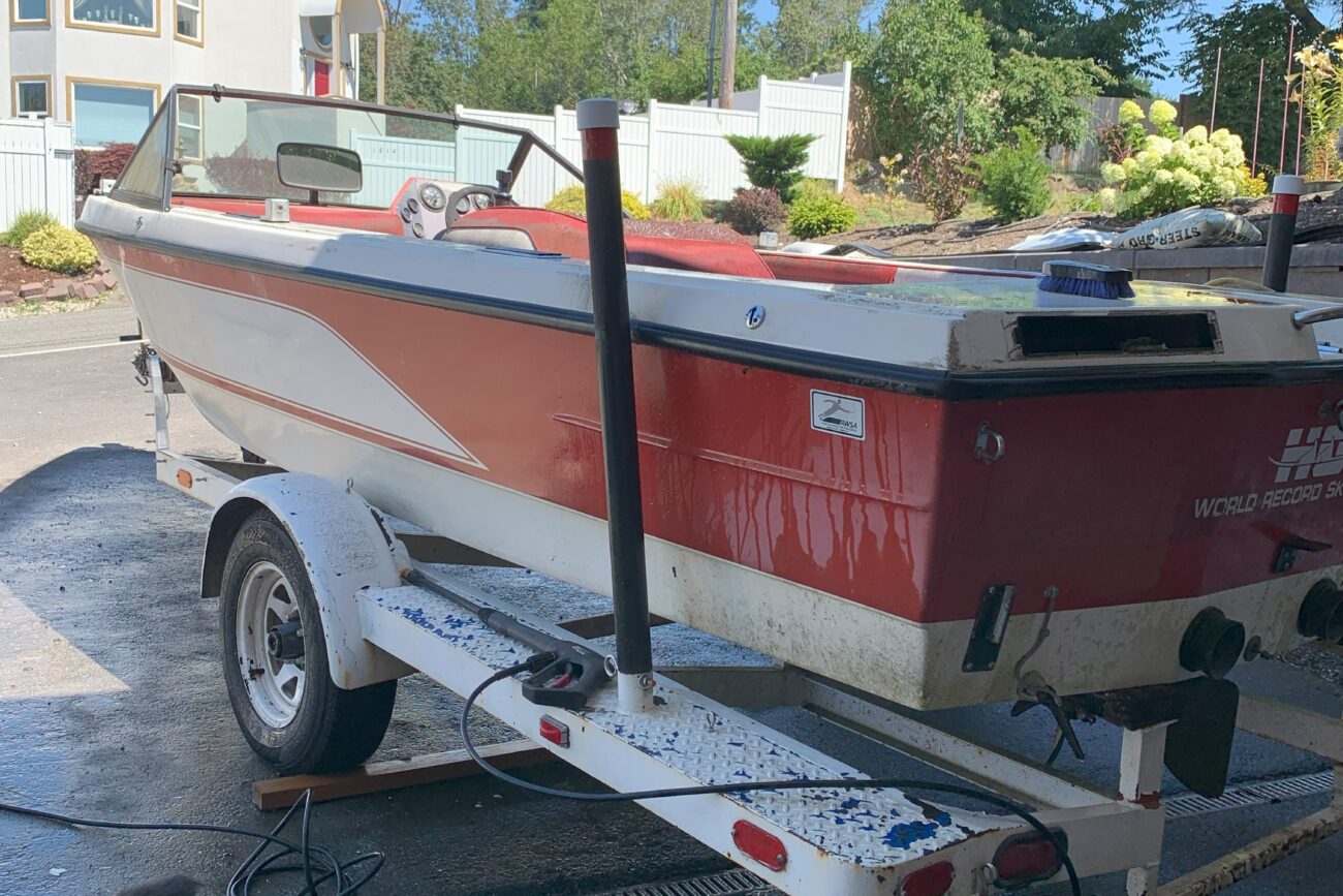 Des Moines Washington Boat Scrapping & Removal: Clearing Unwanted Boats From Puget Sound